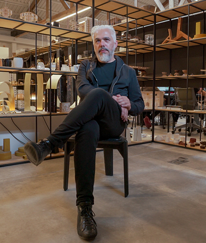 diseñador Héctor Esrawe